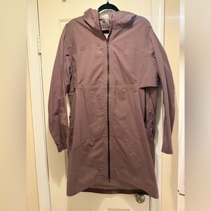 Lululemon Hooded Rain Jacket Mauve Long Waterproof Coat Size 14